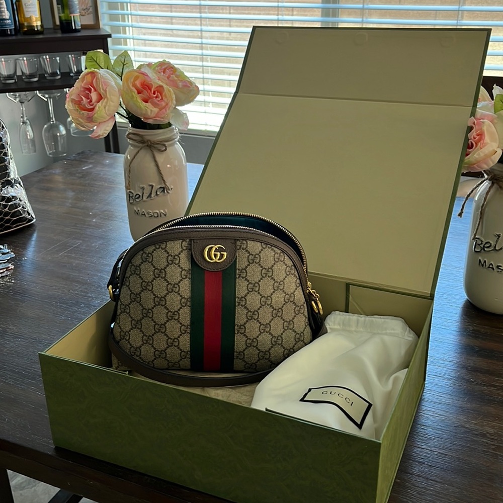Cross body Gucci Purse
